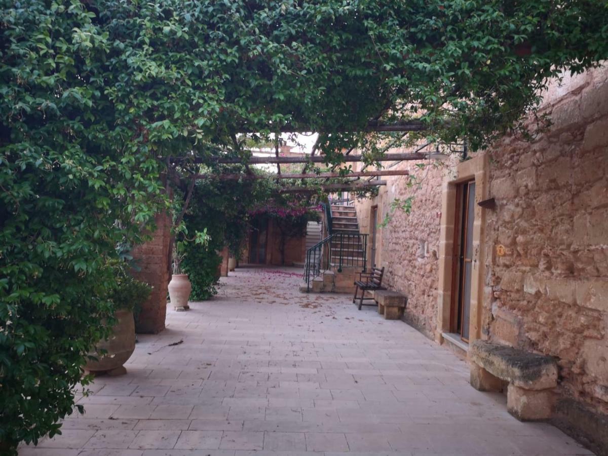 Masseria Provenzani Villa Trepuzzi Exterior photo